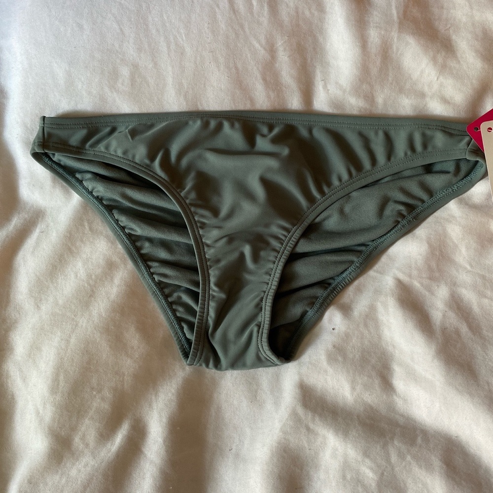 Green scrunched bikini bottoms